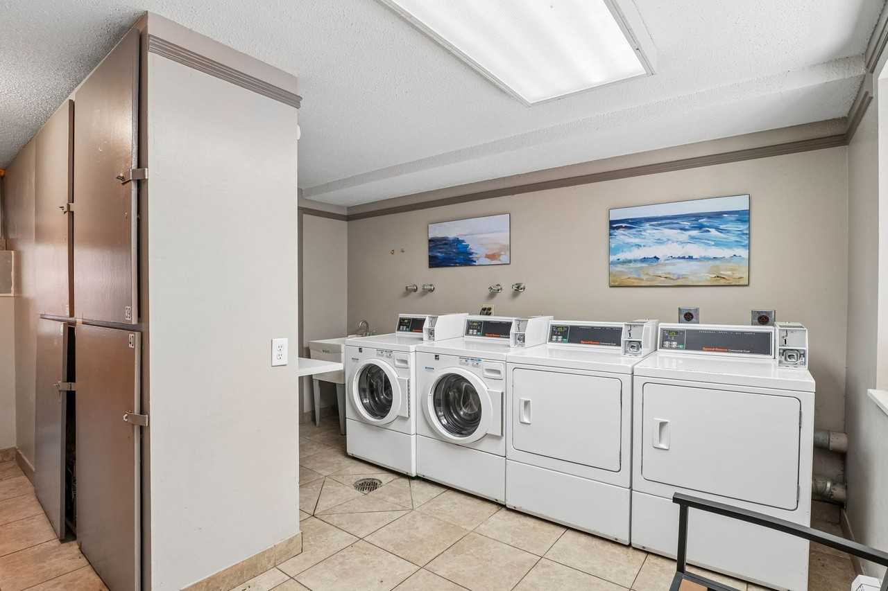 Lorinda Apartments - Photo 5 of 5