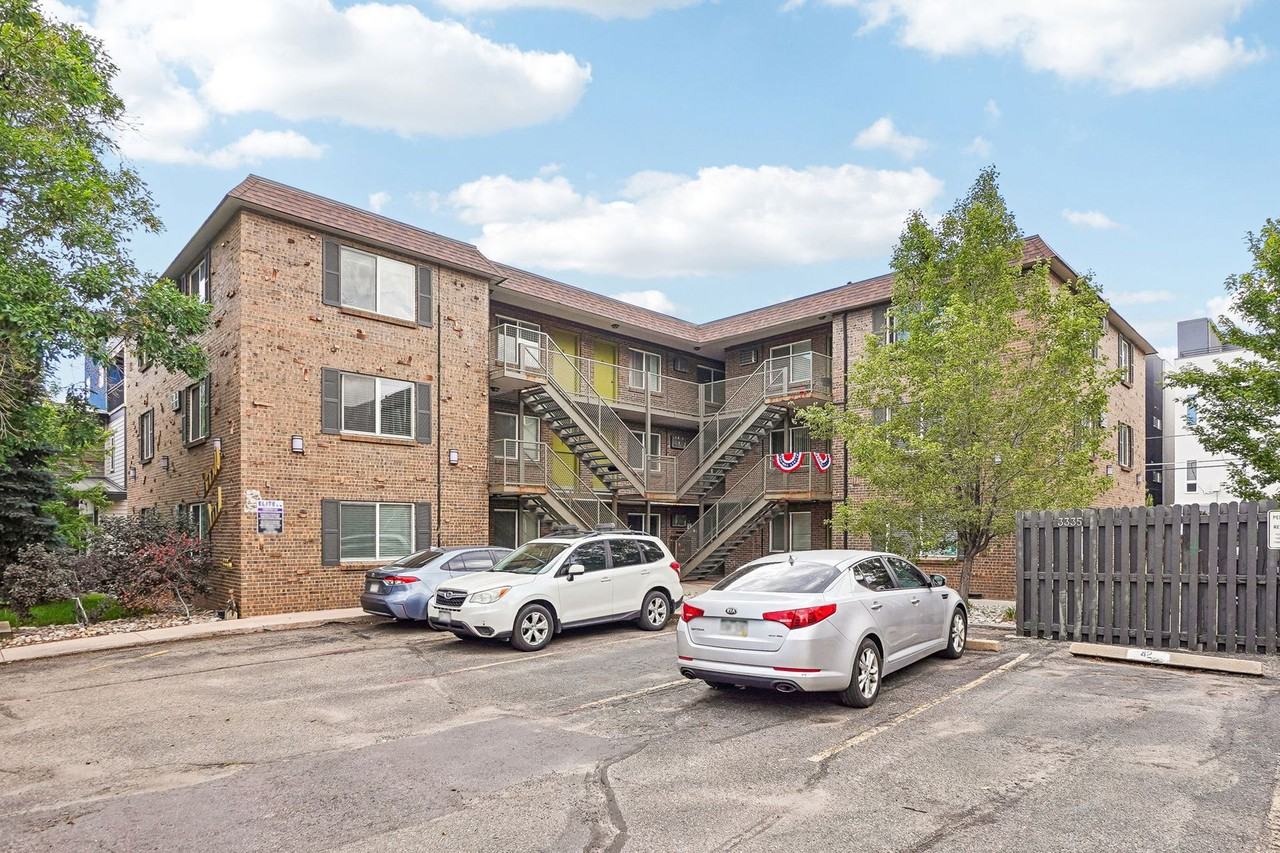 Knollwood and Tanglewood Apartments - Photo 4 of 10
