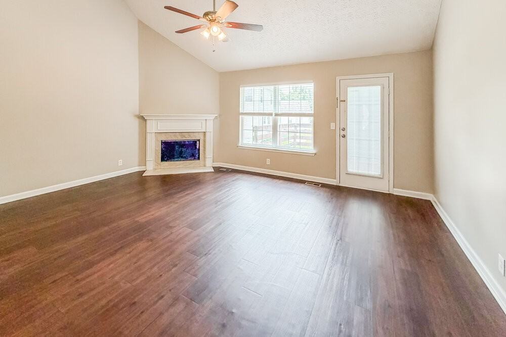 2816 Windcrest Trl - Photo 5 of 17