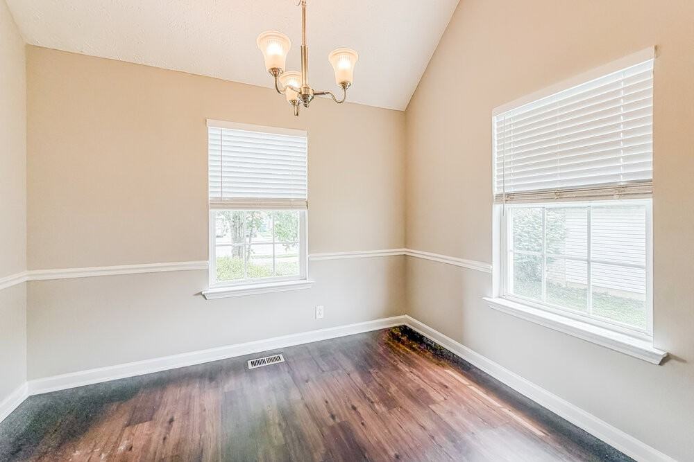 2816 Windcrest Trl - Photo 7 of 17