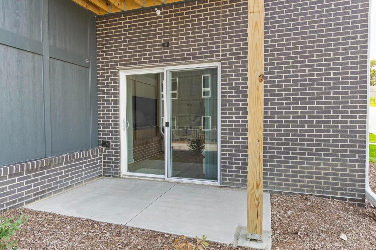 Oxbow Crossing Apartments BLD 207 - Photo 3 of 4