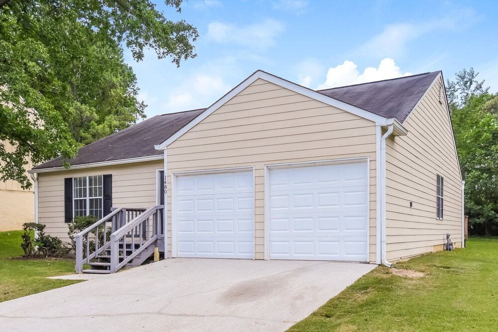 1480 Devon Mill Way - Photo 3 of 16