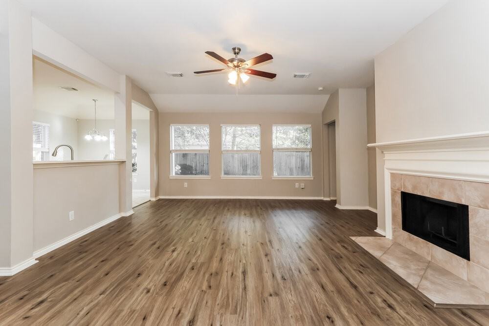 28506 Carly Cove Ln - Photo 3 of 16