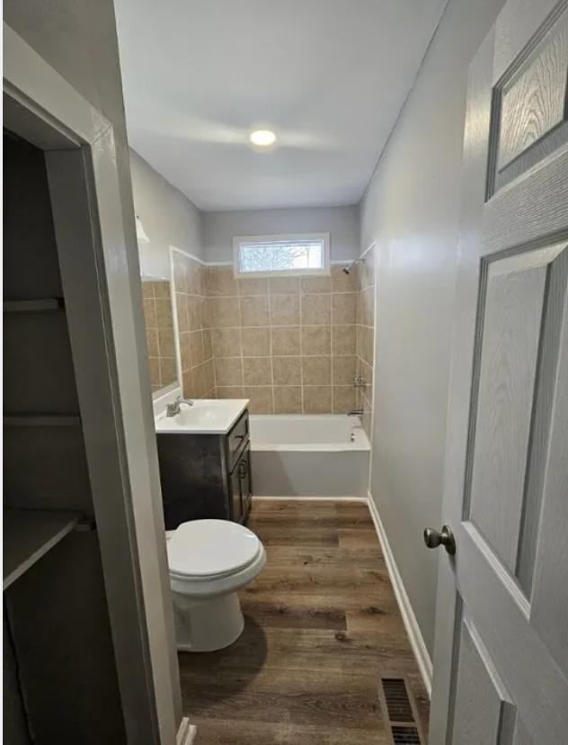 127 Walnut St - Photo 6 of 11