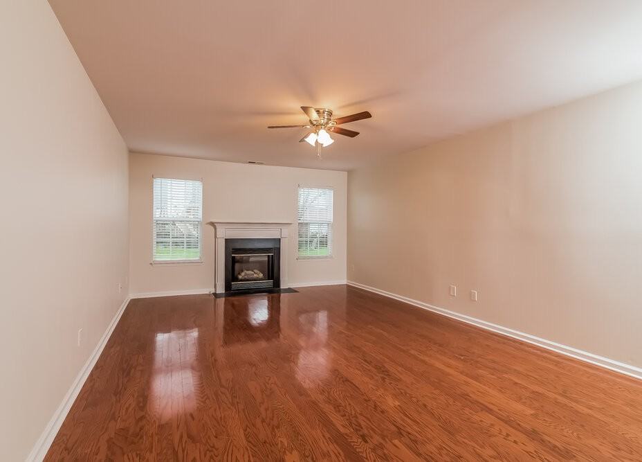 1864 Devon Dr - Photo 2 of 17