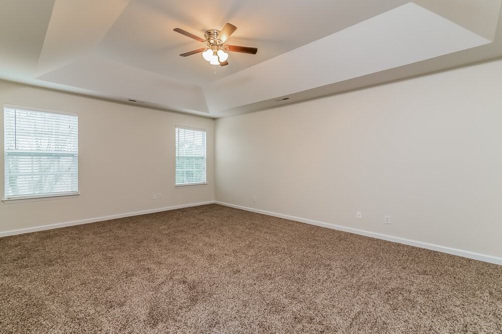 1864 Devon Dr - Photo 6 of 17