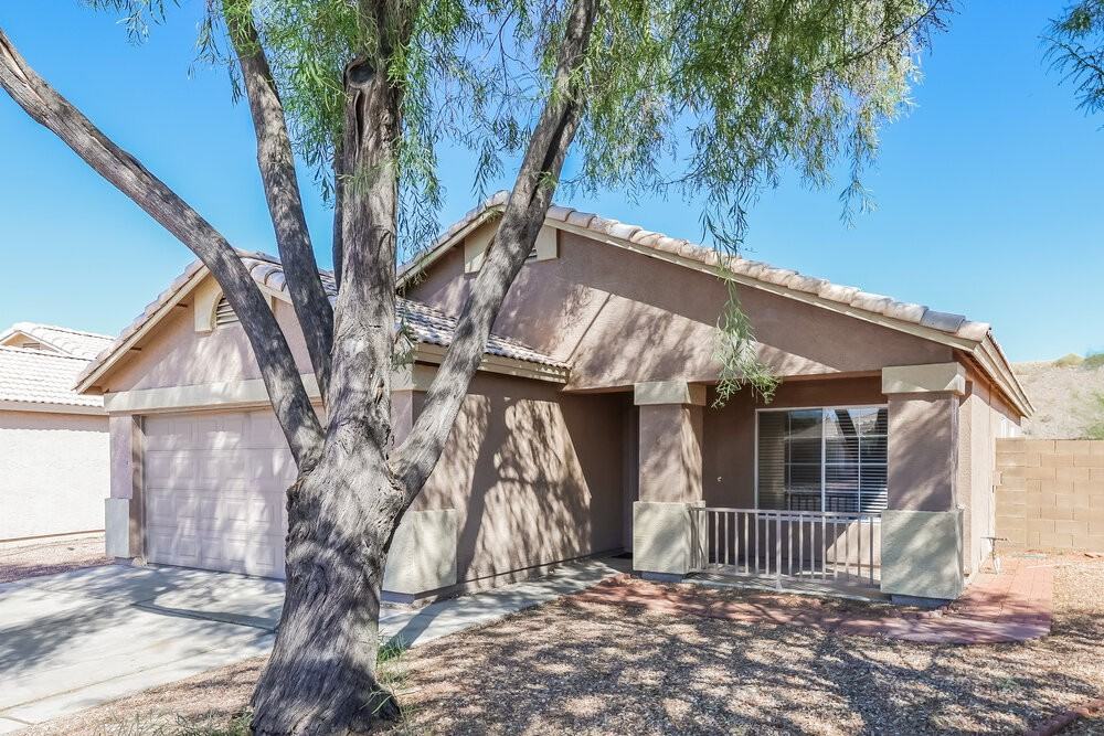 3618 W Tina Ln - Photo 3 of 16