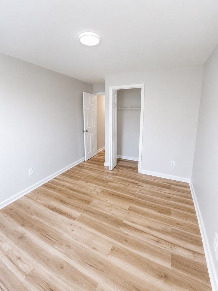 2538 E Fayette St - Photo 5 of 14
