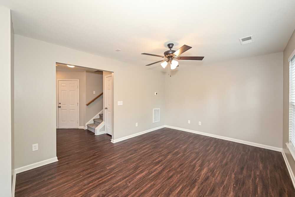 3131 Penn Meade Way - Photo 6 of 17