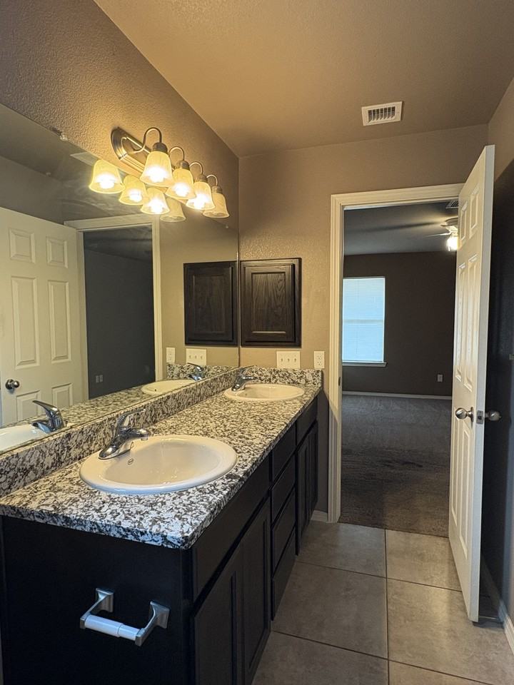 14180 Charles Pollock Ave #3 - Photo 7 of 19
