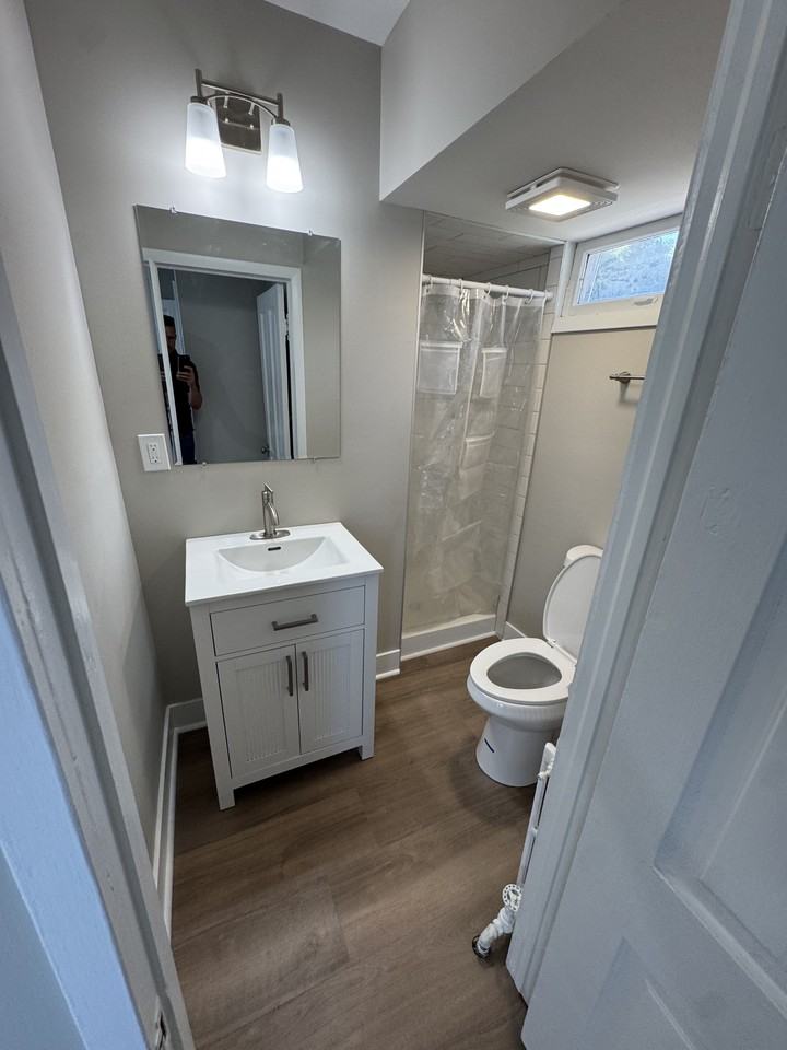 418 Cedar Ave #418A - Photo 2 of 10
