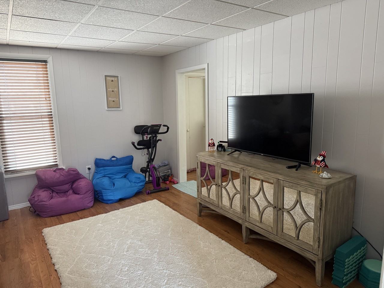 704 W Water St #1 - Photo 7 of 23