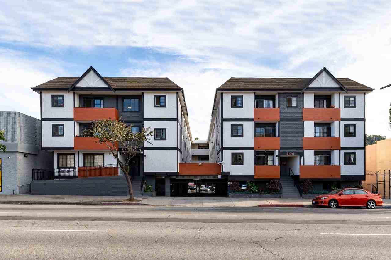 4124 Eagle Rock Blvd - Photo 3 of 36