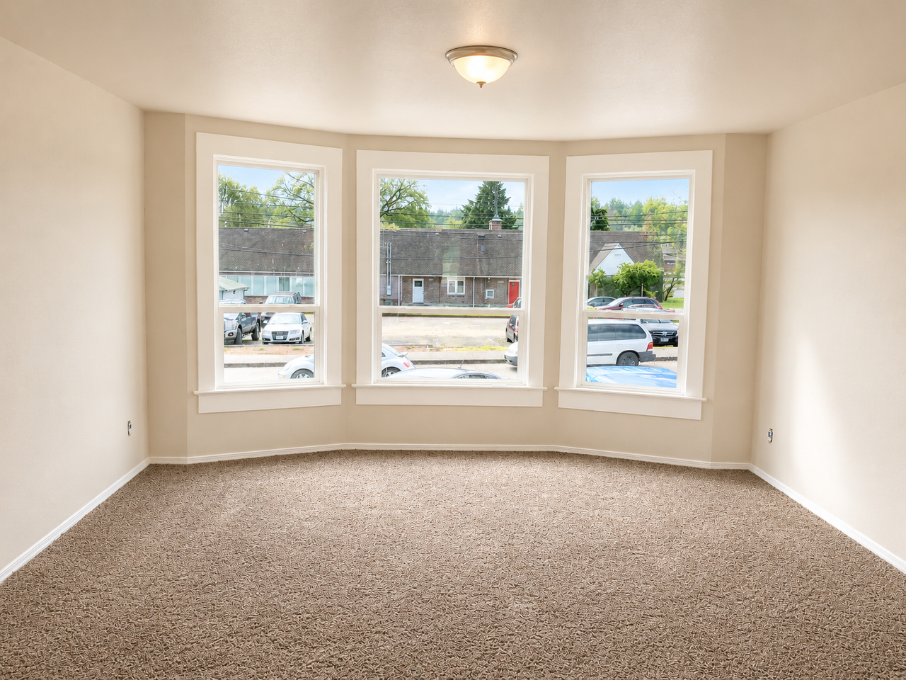 320 W Pine St #320 - Photo 2 of 8