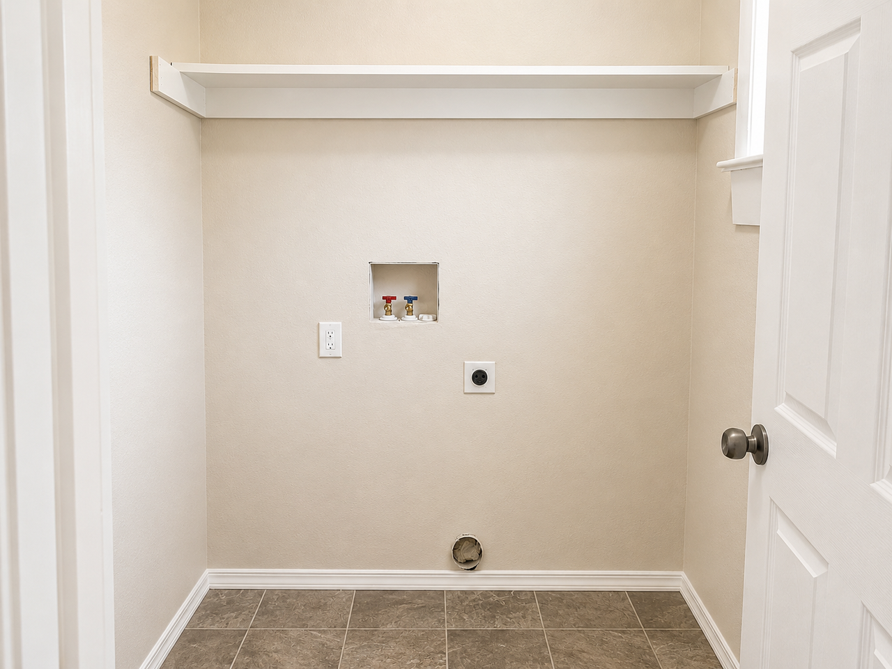 320 W Pine St #320 - Photo 6 of 8