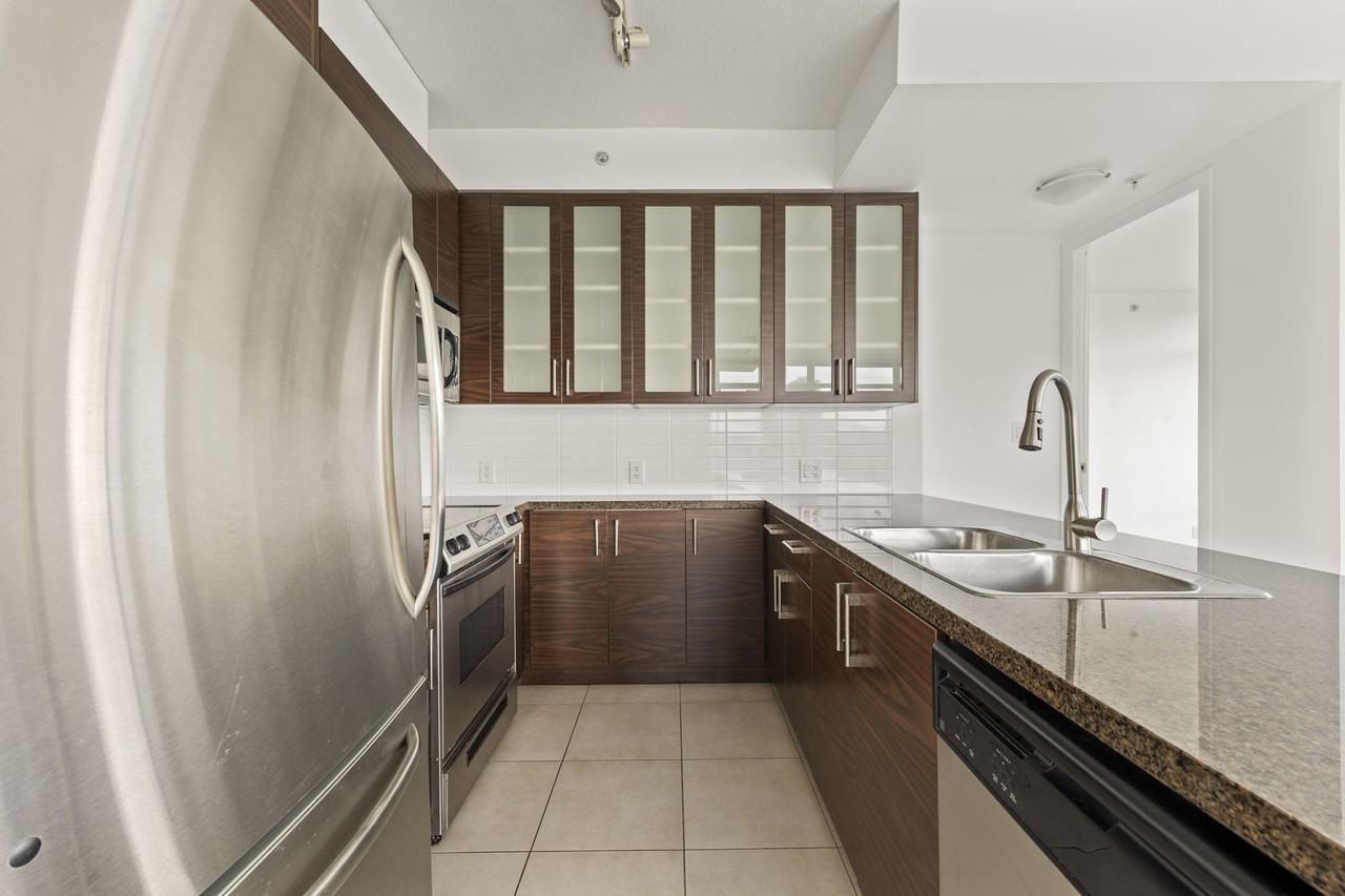 2355 Madison Avenue #3004 - Photo 4 of 22