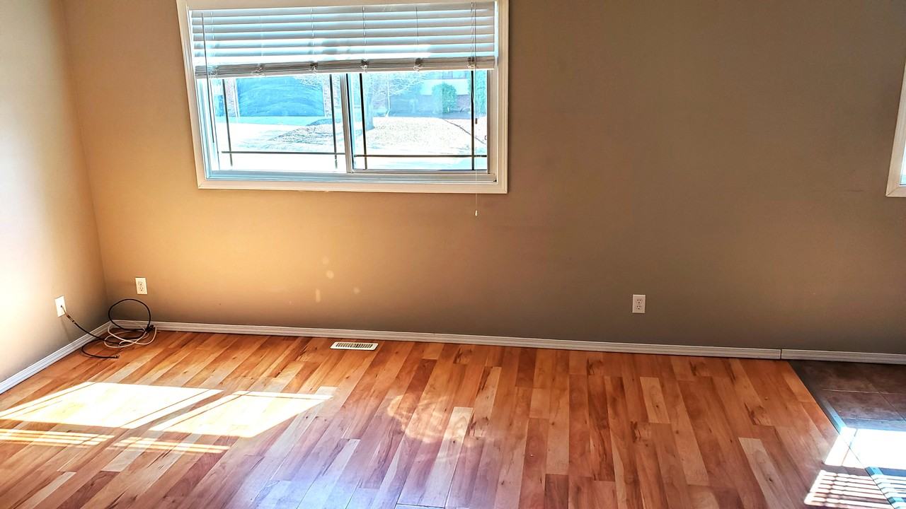 4118 51 Ave - Photo 4 of 26