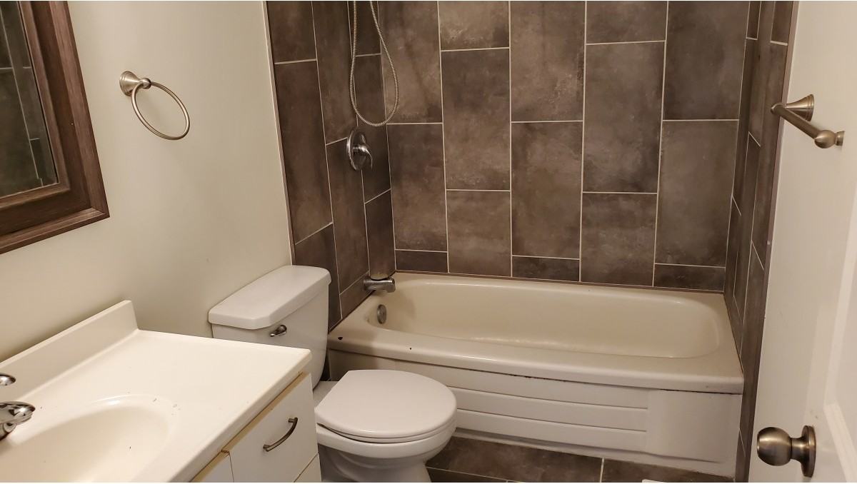4118 51 Ave - Photo 7 of 26