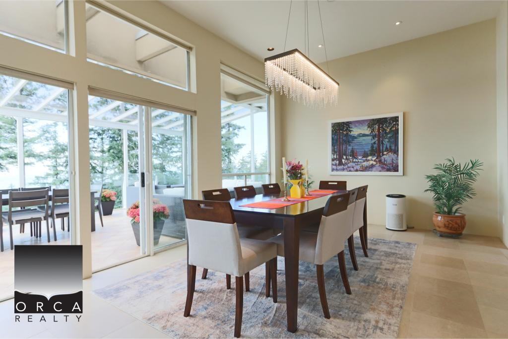 5060 Pinetree Crescent, West Vancouver - Photo 7 of 33
