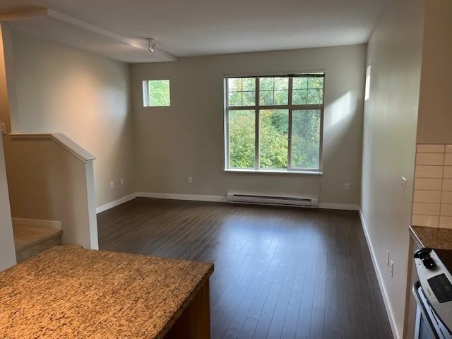 38 - Kinfield - Photo 6 of 19