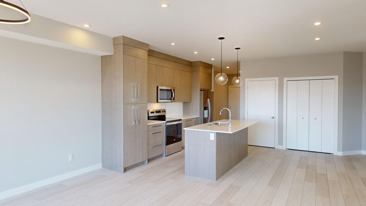 681 - 681 Savanna Boulevard Northeast - Photo 2 of 26