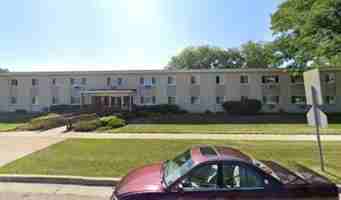 featured image of 20 S Pontiac Dr #205
