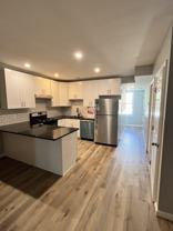 1709 E St Ne #2 - Photo 1 of 1