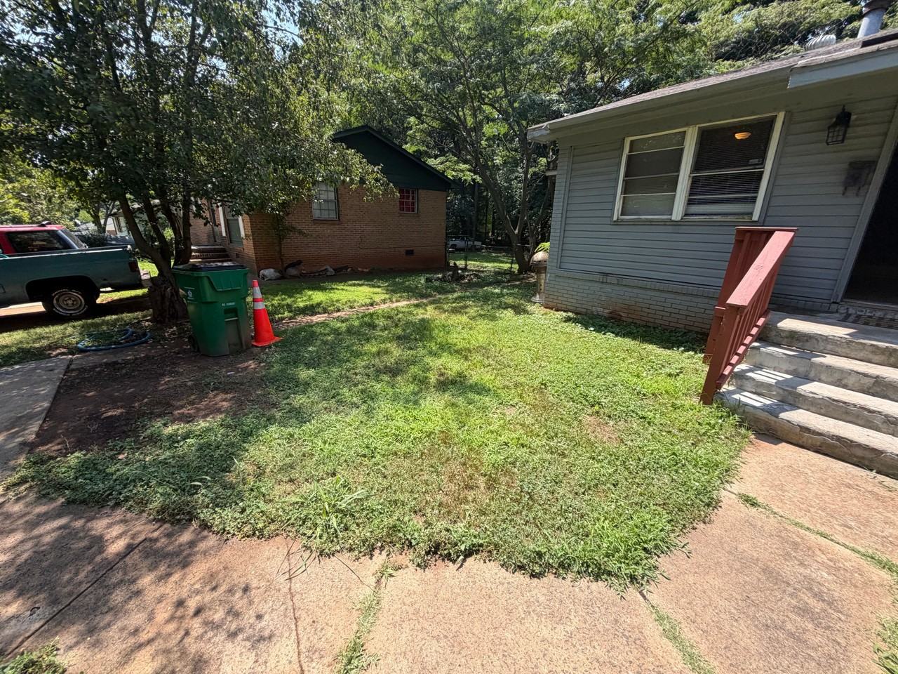 2321 Longleaf Dr - Photo 3 of 16