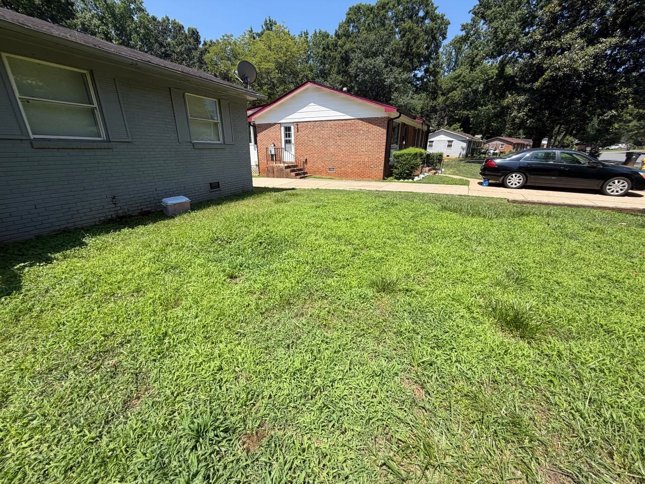 2321 Longleaf Dr - Photo 4 of 16