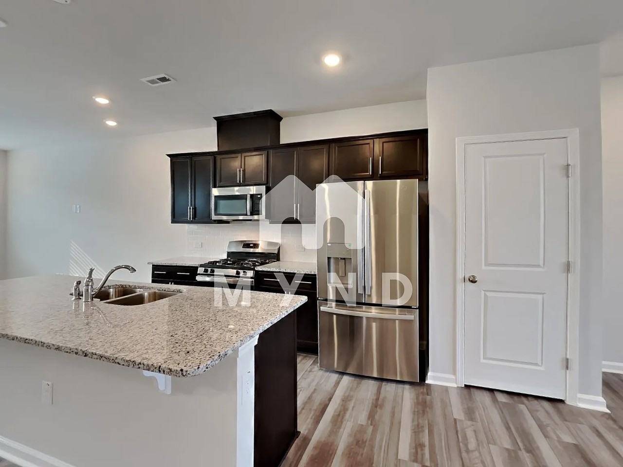 119 Sweet Lilac Way - Photo 2 of 25