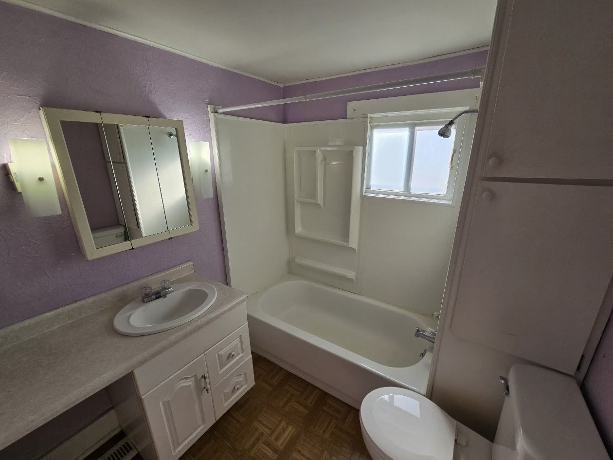 514 3rd Ave Se #1 - Photo 6 of 10