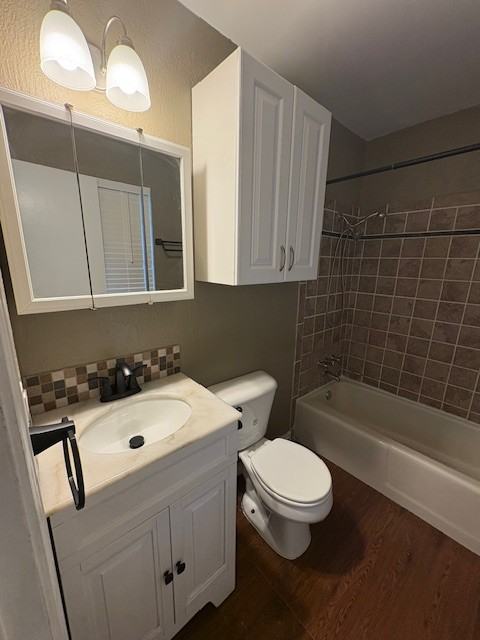 4621 Se Aberdeen Ave #1 - Photo 7 of 15