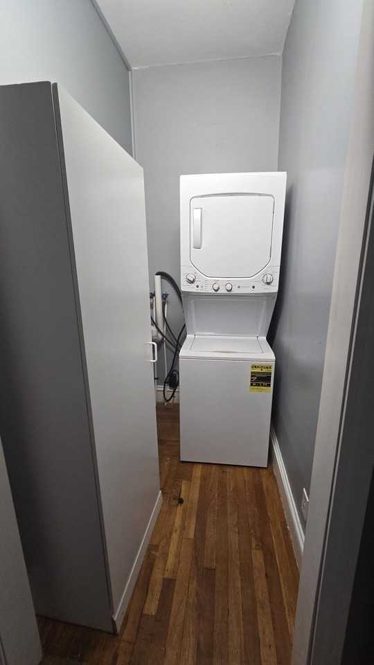 223 223 Gano Street1F #1F - Photo 3 of 11