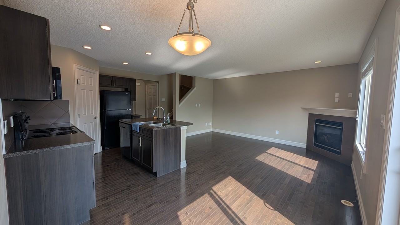 6837 Cardinal Link Sw - Photo 3 of 17