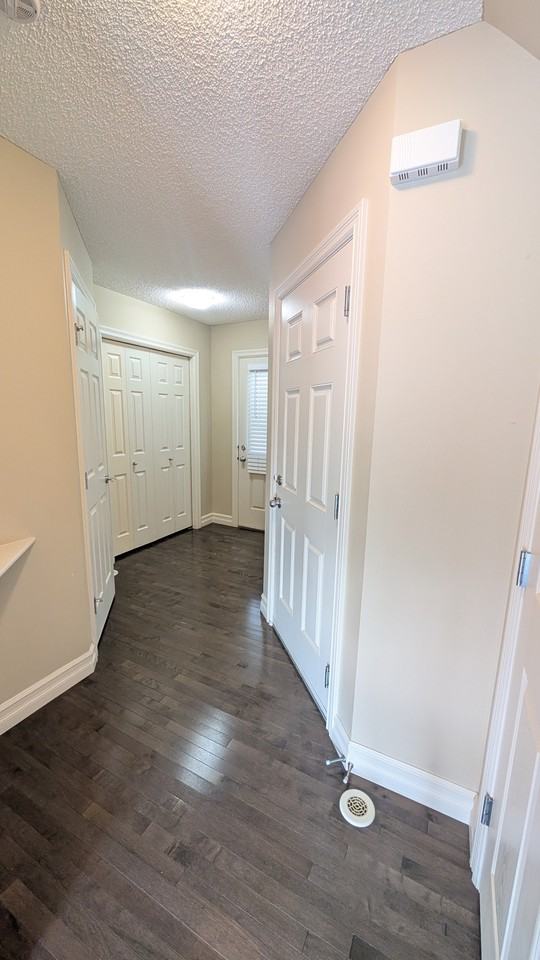 6837 Cardinal Link Sw - Photo 6 of 17