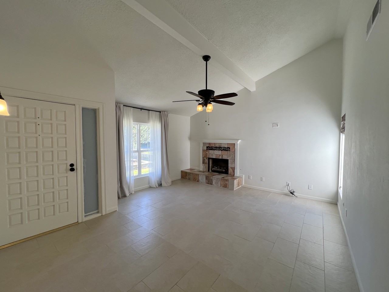 7415 Hooper Ave #1 - Photo 6 of 33