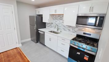 featured image of 17 High St #12