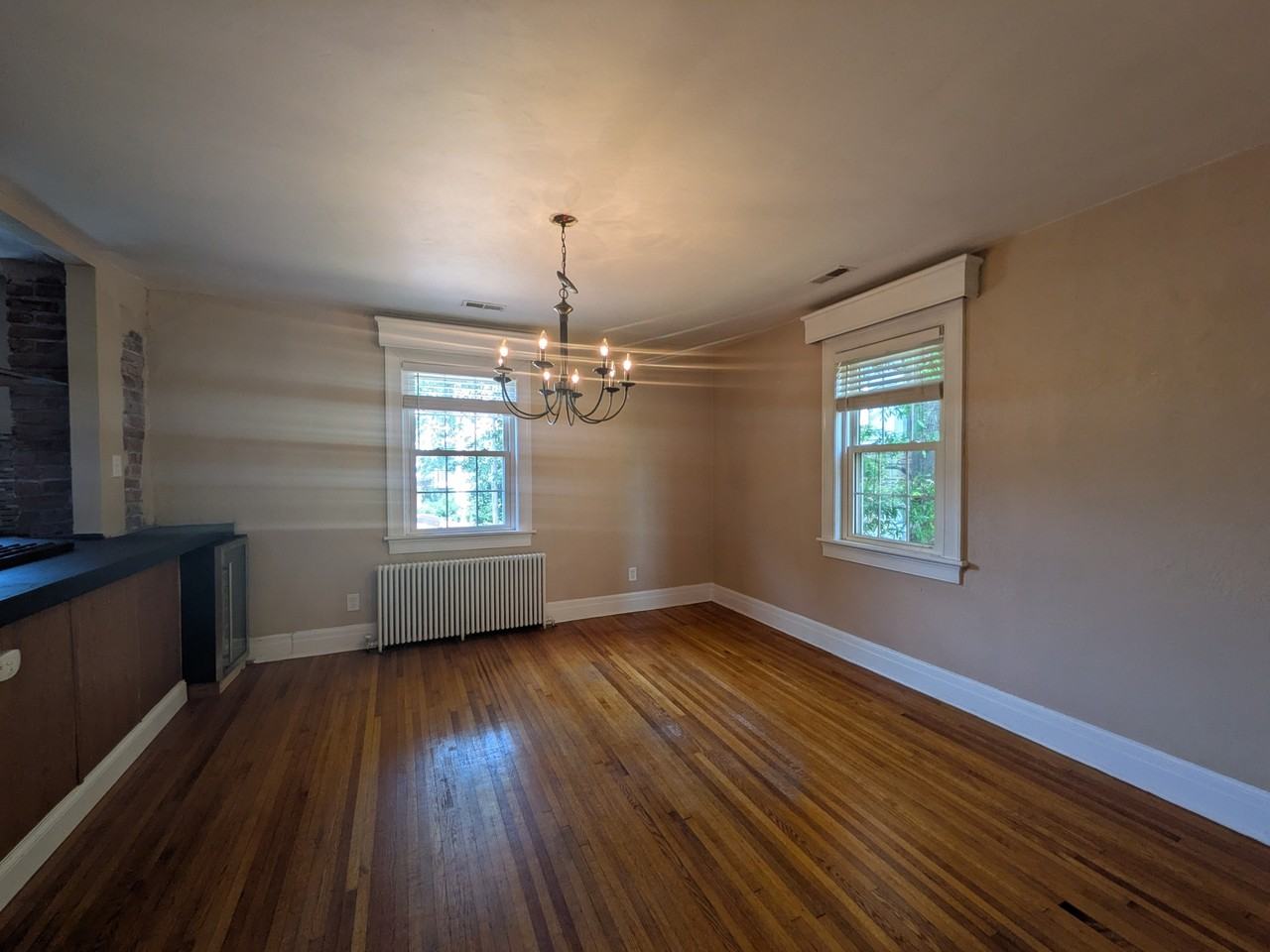 1605 Hampton Blvd #2 - Photo 3 of 17