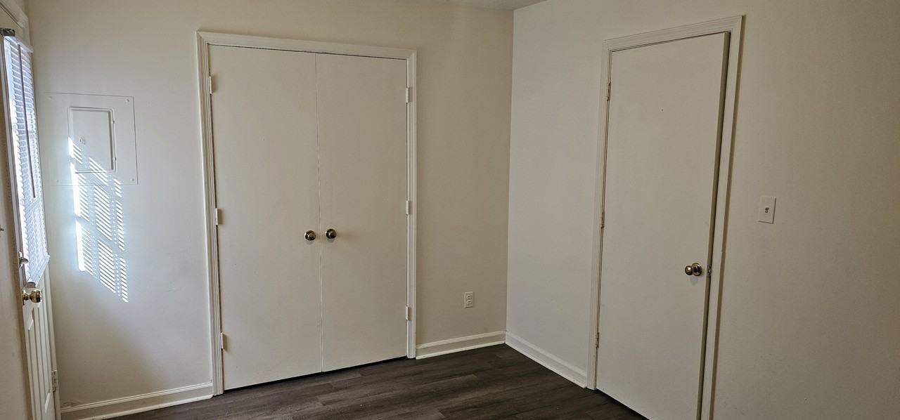 201 Deer Creek Dr #A - Photo 5 of 7