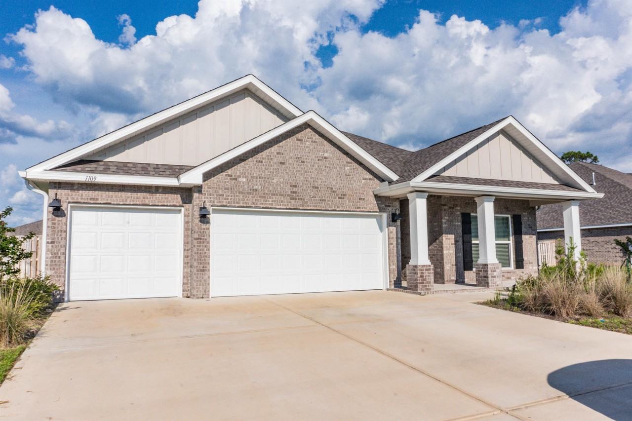 1109 Shoal River Dr #334 - Photo 2 of 20