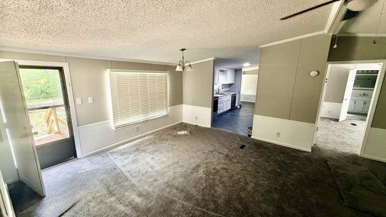 7350 Se 78th Pl #1 - Photo 2 of 18
