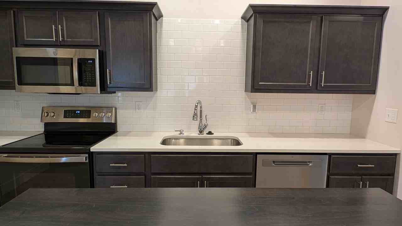 1856 Vision Ct - Photo 5 of 12