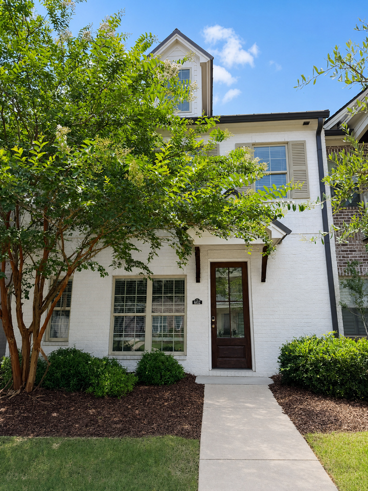 1401 Pinnacle Park Ln - Photo 2 of 14