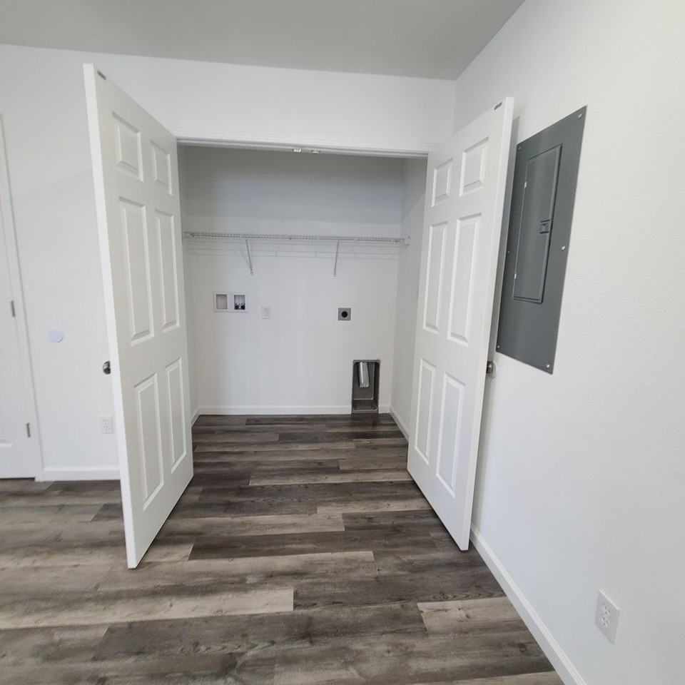410 Doxey St #3 - Photo 6 of 29