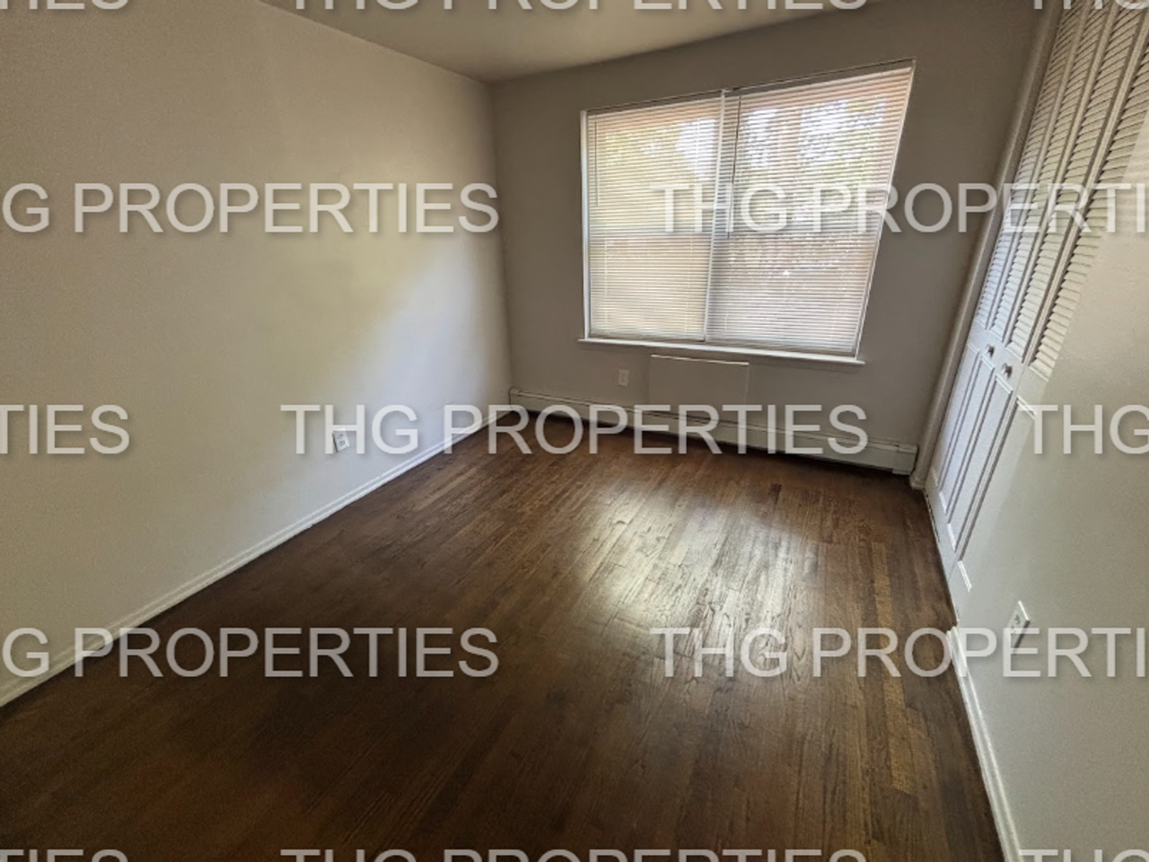 610 E Front - Photo 6 of 12