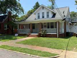 featured image of 411 N Confederate Ave
