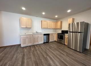 1502 Greenfield St #909 - Photo 2 of 11