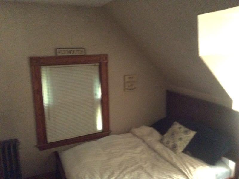 49 Montcalm Avenue - Photo 3 of 10