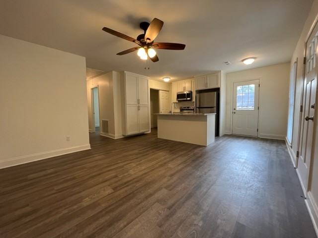 543 Wonder Ln #1 - Photo 3 of 11
