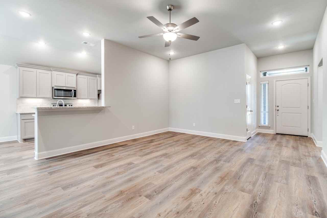 2913 Orchid Dr #1 - Photo 2 of 10
